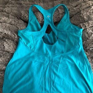 Lululemon built in adjustable bra tank top